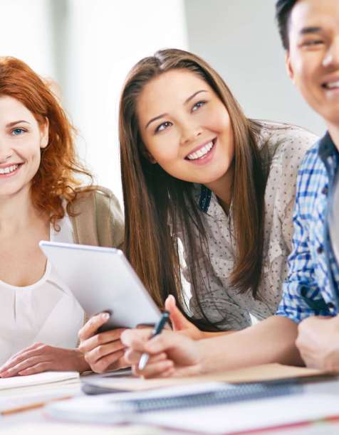 students-talking-before-lesson